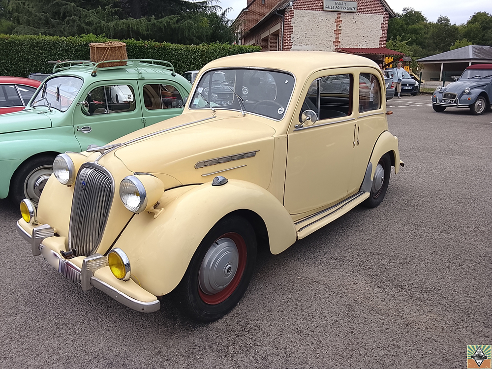 Simca 8
